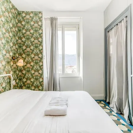 Esprit Vintage: Lit Double, Balcon, Wifi, Equipe+ *