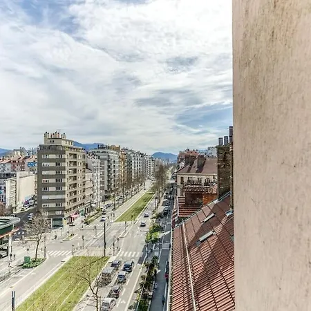 شقة Esprit Vintage: Lit Double, Balcon, Wifi, Equipe+ غرونوبل