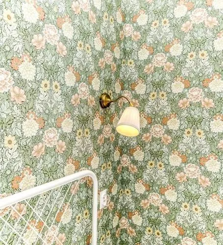 Daire Esprit Vintage: Lit Double, Balcon, Wifi, Equipe+ *