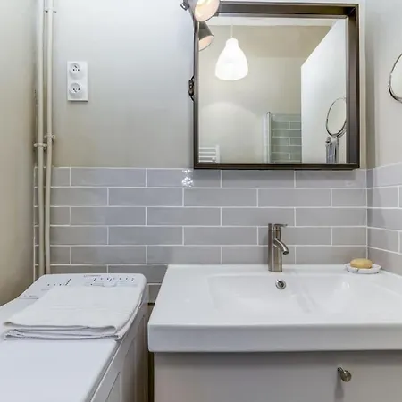 アパート Esprit Vintage: Lit Double, Balcon, Wifi, Equipe+ グルノーブル