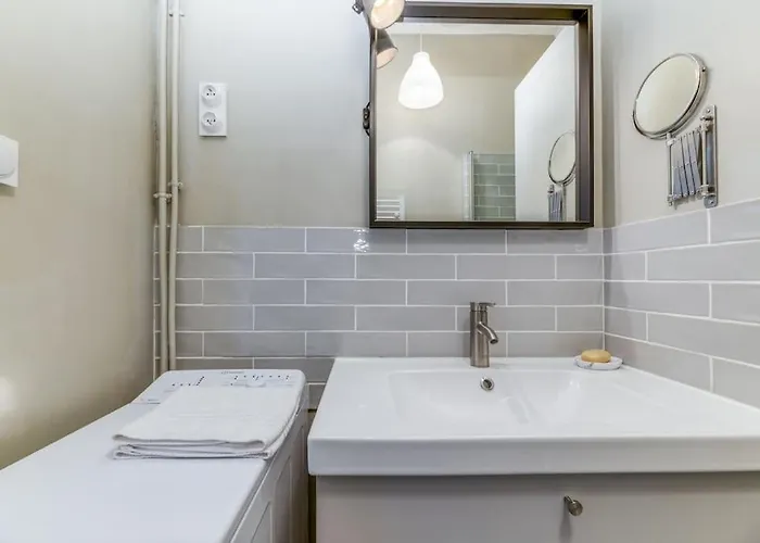 Apartment Esprit Vintage: Lit Double, Balcon, Wifi, Equipe+ Grenoble