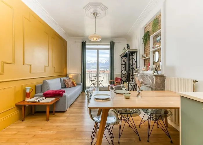 Apartment Esprit Vintage: Lit Double, Balcon, Wifi, Equipe+ Grenoble