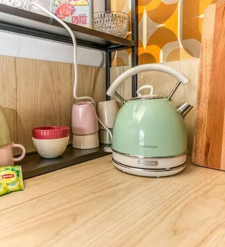 Esprit Vintage: Lit Double, Balcon, Wifi, Equipe+ Grenoble