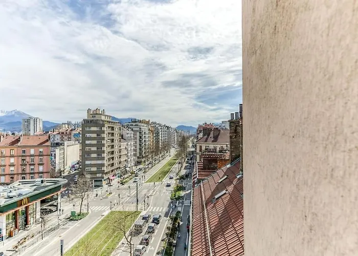 Apartment Esprit Vintage: Lit Double, Balcon, Wifi, Equipe+ Grenoble